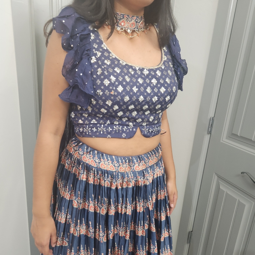 LEHENGA! NEW! - Picture 6 of 7